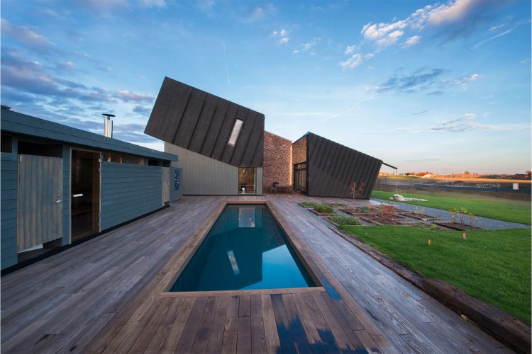 Thermory_thermo-ash_decking