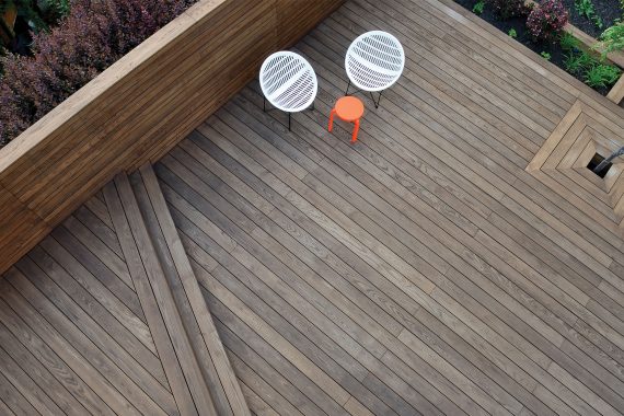 Thermory_thermo_ash_decking