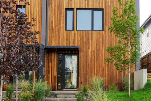 Townhouse with thermo-ash timber cladding